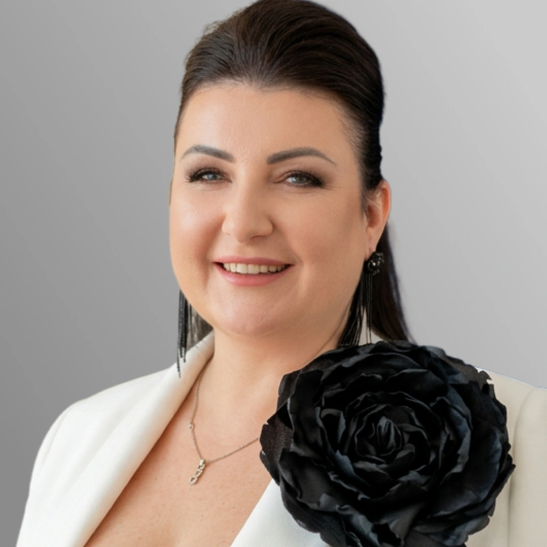 Юлия Капитанова