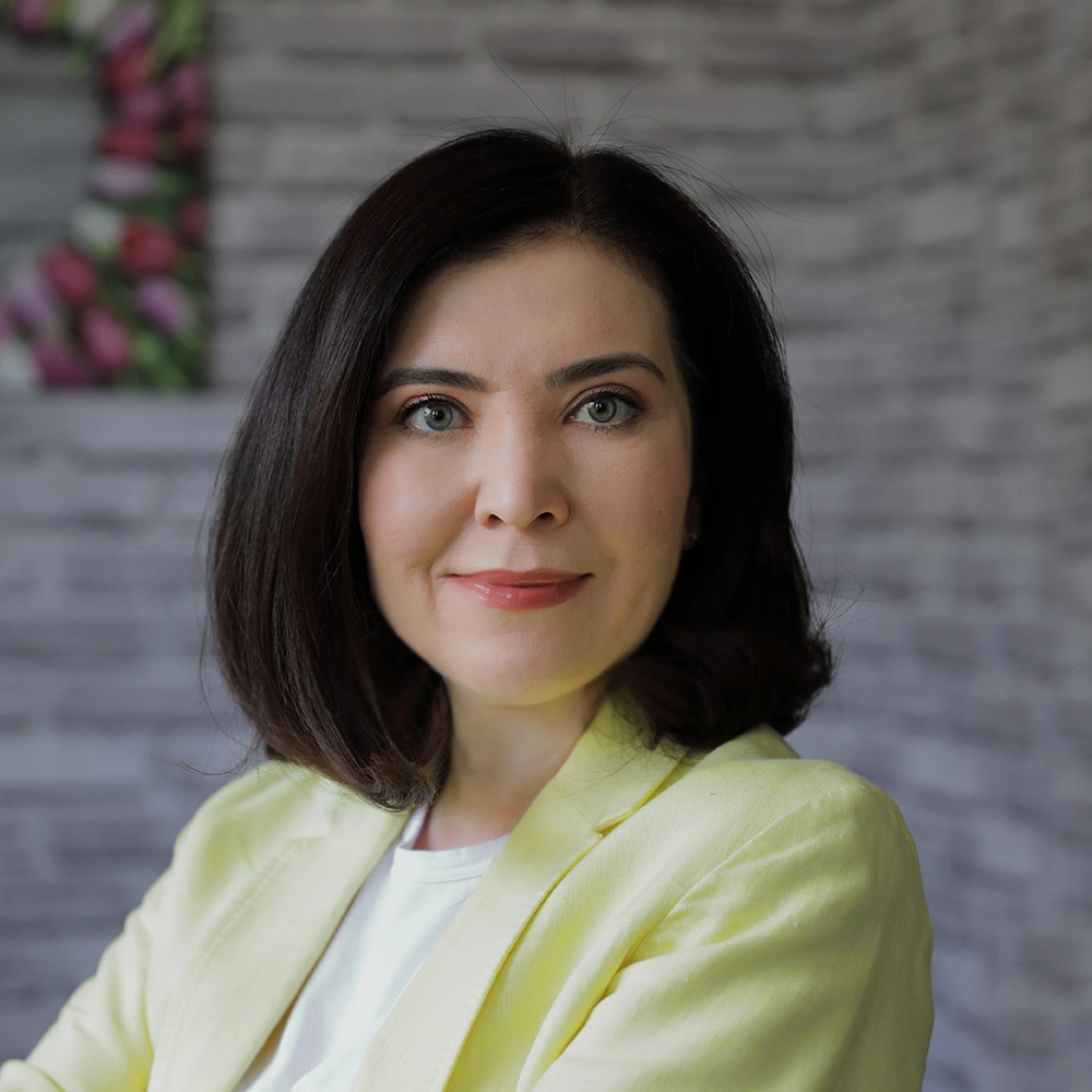 Азиза Акбарова