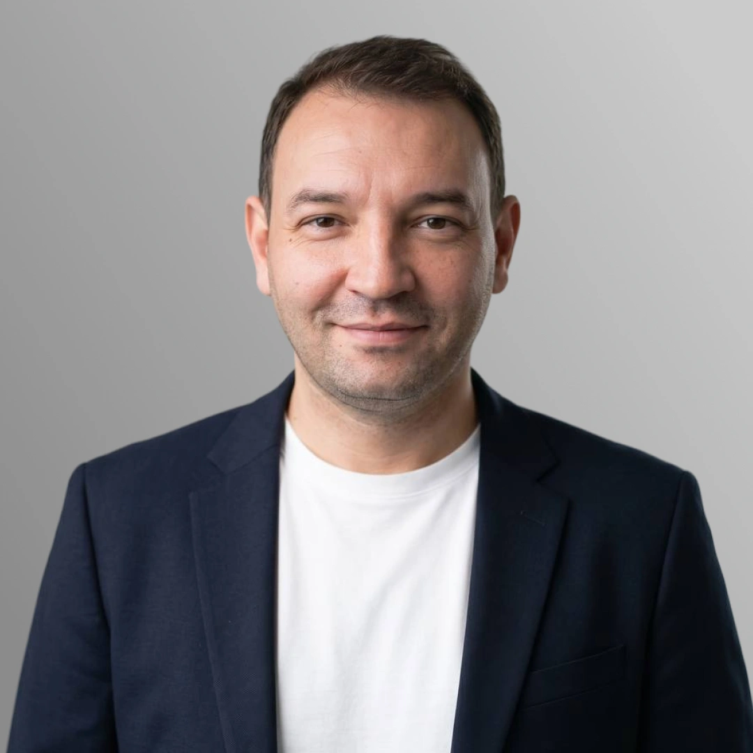 Олим Махматов
