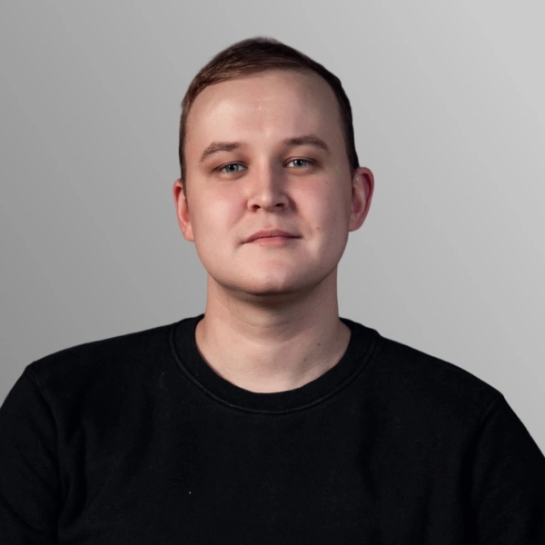 Амир Усманов